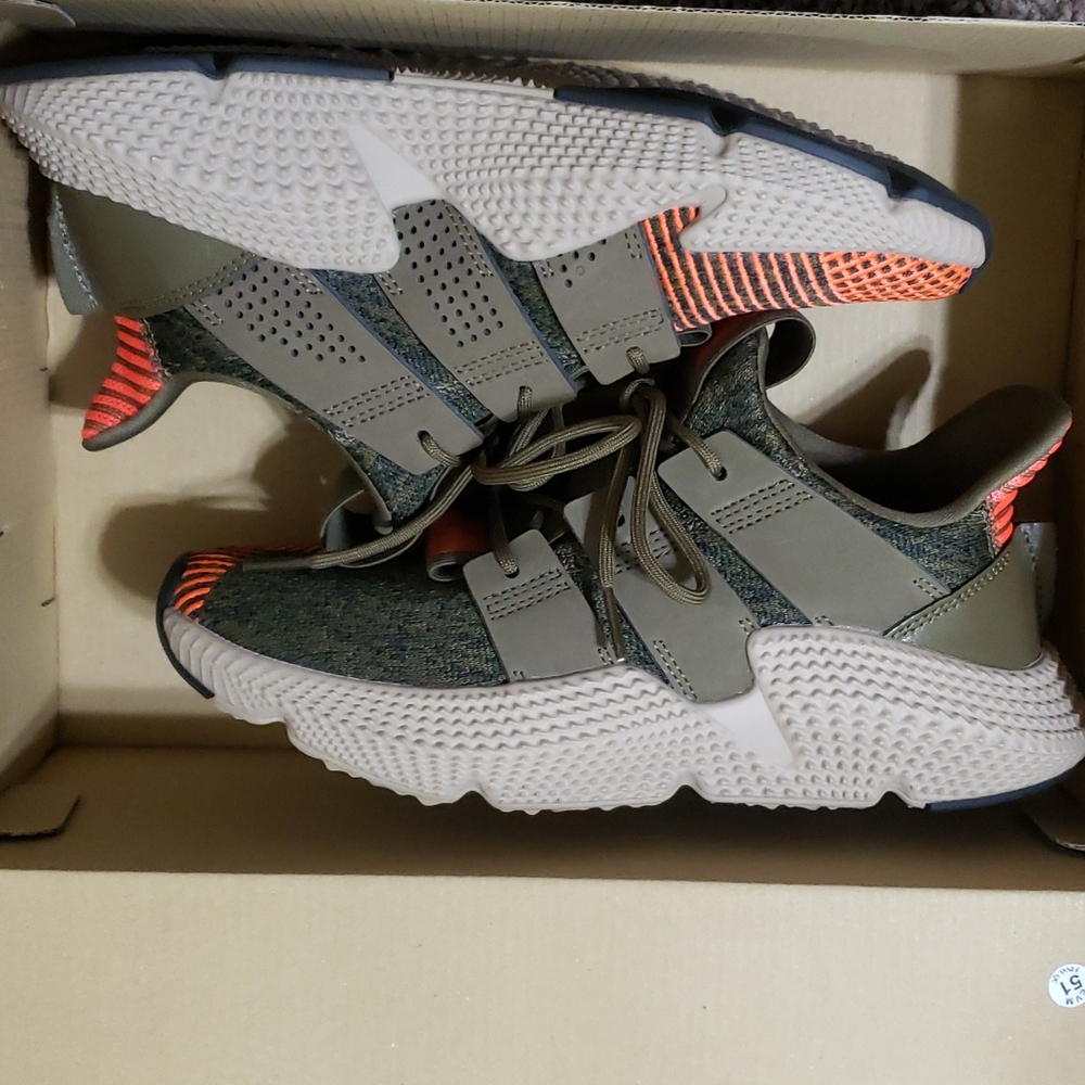 Adidas, 5.5, PROPHERE 'TRACE OLIVE' & GREEN